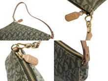 Load image into Gallery viewer, 極美品 Christian Dior クリスチャンディオール サドルポーチ ワンショルダーバッグ ヴィンテージ トロッター柄 カーキ 中古 4b002369
