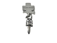 画像をギャラリービューアに読み込む, CHROME HEARTS クロムハーツ 3 TRINKETS スリートリンケッツ ペンダントチャーム 重量約24.0g・925刻印 シルバー925 美品 中古 4b002371 