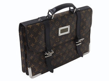 Load image into Gallery viewer, LOUIS VUITTON ルイヴィトン ラリー ビジネスバッグ ブリーフケース M92292 モノグラム マカサー ブラウン シルバー金具 美品 中古 4b002423