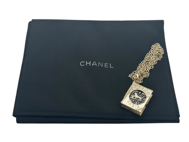 極美品 CHANEL シャネル ネックレス 重量約78.9g B22C刻印 ココマーク ブック型 メタル GP ゴールド ブラック 中古 4b002450