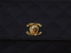 CHANEL シャネル ミニマトラッセ ココマーク ショルダーバッグ ミニバッグ 1番台 サテン ブラック ゴールド金具 美品 中古 4b002454