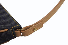 Load image into Gallery viewer, 極美品 Christian Dior クリスチャンディオール サドルポーチ アクセサリーポーチ ブルー デニム SLO44012 ゴールド金具 中古 4b002475