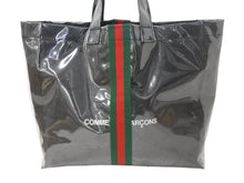 Load image into Gallery viewer, GUCCI×COMME des GARCONS グッチ コムデギャルソン ビニールトートバッグ od-k221 ポリウレタン クラフト紙 ブラック マルチカラー 美品 中古 4b002491