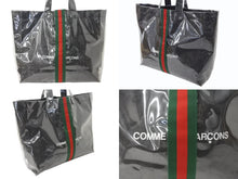 Load image into Gallery viewer, GUCCI×COMME des GARCONS グッチ コムデギャルソン ビニールトートバッグ od-k221 ポリウレタン クラフト紙 ブラック マルチカラー 美品 中古 4b002491