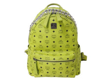 Load image into Gallery viewer, MCM エム・シー・エム スタークバックパック ミディアム MWK2SVE12GI001 ライトグリーン レザー ポリウレタン スタッズ 美品 中古 4b002492