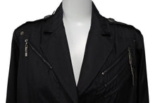 Load image into Gallery viewer, Christian Dior クリスチャンディオール トレンチコート 4A12088000 ガリアーノ期 ブラック ナイロン ウール 36 美品 中古 4b002533