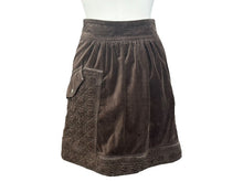 Load image into Gallery viewer, Christian Dior クリスチャンディオール スカート ブラウン カナージュ キルティング ベロア 12A 美品 中古 4b002536