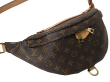 Load image into Gallery viewer, 極美品 LOUIS VUITTON ルイヴィトン バムバッグ ボディバッグ ウエストバッグ M43644 モノグラム ブラウン ゴールド金具 中古 4b002540