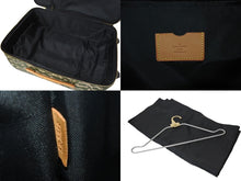 Load image into Gallery viewer, 新品同様 LOUIS VUITTON ルイヴィトン ペガス60 キャリーバッグ M23333 モノグラモフラージュキャンバス 2008年限定 村上隆 中古 4b002541