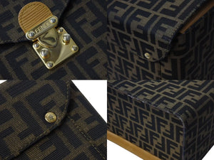 FENDI フェンディ バニティバッグ ショルダーバッグ 2WAY ズッカ柄 キャンバス レザー ブラウン ゴールド金具 美品 中古 4b002554 