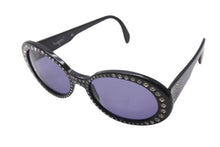 Load image into Gallery viewer, CHANEL シャネル サングラス アイウェア 05256 94305 イタリア製 プラスチック ラインストーン ブラック 美品 中古 4b002555