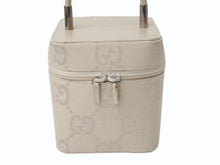 Load image into Gallery viewer, GUCCI グッチ バニティ バック ハンドバック GG柄 GGキャンバス アクセサリーポーチ ベージュ レザー 美品 中古 4b002559