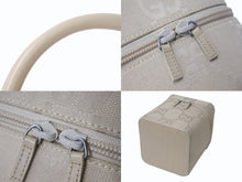 Load image into Gallery viewer, GUCCI グッチ バニティ バック ハンドバック GG柄 GGキャンバス アクセサリーポーチ ベージュ レザー 美品 中古 4b002559
