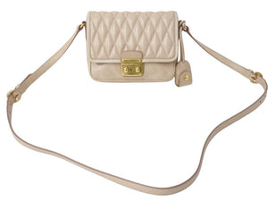 MIUMIU ミュウミュウ ショルダーバッグ ベージュ レザー ゴールド金具 チャーム付き ブランドロゴ刻印 236 美品 中古 4b002617