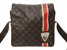 画像をギャラリービューアに読み込む, LOUIS VUITTON ルイヴィトン M41431 モノグラム チャイナラン ナヴィグリオ 2008年限定 ショルダーバッグ モノグラム 美品 中古 4b002639
