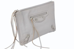 BALENCIAGA バレンシアガ メタルエッジ クラッチバッグ 390174 グレー レザー シルバー金具 手持ち ポーチ 美品 中古 4b002642