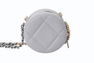 極美品 CHANEL シャネル ショルダーバッグ シャネル19 ラウンド ホワイト ラムスキン 29番台 ゴールド、シルバー金具 29495568 中古 4b002656
