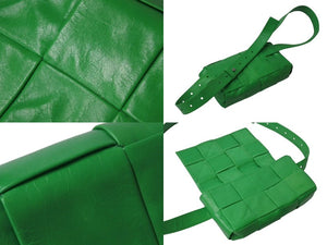 極美品 BOTTEGAVENETA ボッテガヴェネタ イントレチャート カセット ボディバッグ 651053 グリーン カーフスキン シルバー金具 中古 4b002657