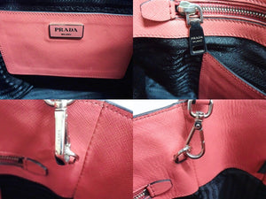 PRADA プラダ 2WAYバッグ ハンドバッグ ショルダーバッグ トライアングルロゴ 三角ロゴ ピンク シルバー金具 美品 中古 4b002711 