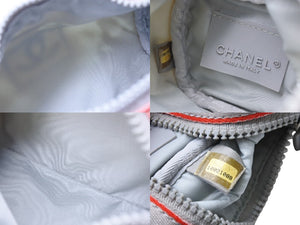 CHANEL シャネル スポーツライン ミニドラム ココマーク ショルダーバッグ 10番台 ラバー ホワイト レッド グレー シルバー金具 良品 中古 4b002714