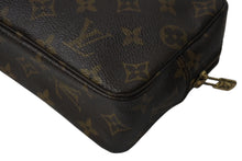 Load image into Gallery viewer, LOUIS VUITTON ルイヴィトン トゥルーストワレット23 コスメポーチ クラッチバッグ ポーチ モノグラム ブラウン 美品 中古 4b002721