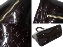 Load image into Gallery viewer, LOUIS VUITTON ルイヴィトン アルマGM ハンドバッグ M93595 モノグラム ヴェルニ バーガンディ ゴールド金具 美品 中古 4b002726