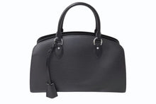 Load image into Gallery viewer, 極美品 LOUIS VUITTON ルイヴィトン ポンヌフPM ハンドバッグ M59072 エピ レザー ブラック シルバー金具 中古 4b002728