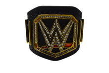 Load image into Gallery viewer, 新品未使用 WWE ワールドレスリングエンターテインメント HEAVY WEIGHT CHAMPION ブレスレット チャンピオン プロレス オフィシャル 中古 4b002740