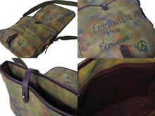 Load image into Gallery viewer, 極美品 CHANEL シャネル エンブロイダリー グラフィティ ショルダーバッグ A92789 ココマーク 21番台 カーキ 中古 4b002745