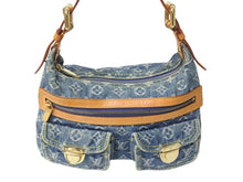Load image into Gallery viewer, 極美品 LOUIS VUITTON ルイヴィトン モノグラムデニム バギーPM ショルダーバッグ ワンショルダー M95049 インディゴブルー 中古 4b002769