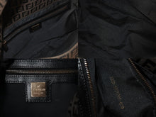 Load image into Gallery viewer, 極美品 FENDI フェンディ ズッキーノ マンマバケット キャンバス ワンショルダーバッグ ブラウン ピンクゴールド金具 8BR001 中古 4b002783