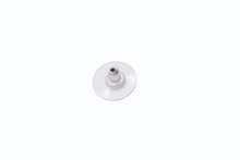 Load image into Gallery viewer, CHANEL シャネル ココマーク ピアス 重量約1.7g 05V刻印 ラインストーン メタル シルバー クリア 片耳用 美品 中古 4b002795