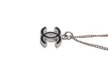 Load image into Gallery viewer, 極美品 CHANEL シャネル ココマーク ネックレス 重量約6.3g 07V刻印 全長約43cm メタル シルバー ブラック 中古 4b002798