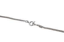 Load image into Gallery viewer, 極美品 CHANEL シャネル ココマーク ネックレス 重量約6.3g 07V刻印 全長約43cm メタル シルバー ブラック 中古 4b002798