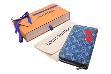 新品未使用 LOUIS VUITTON ルイヴィトン モノグラム デニム ジッピー ウォレット チェリー 新作 M23161 村上隆 ブルー 中古 4b002810