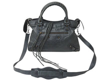 Load image into Gallery viewer, BALENCIAGA バレンシアガ ザ タウン エディターズバッグ 2WAY ショルダー ハンドバッグ グレー レザー 240579 美品 中古 4b002834
