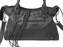 Load image into Gallery viewer, BALENCIAGA バレンシアガ ザ タウン エディターズバッグ 2WAY ショルダー ハンドバッグ グレー レザー 240579 美品 中古 4b002834