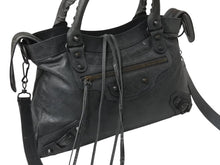 Load image into Gallery viewer, BALENCIAGA バレンシアガ ザ タウン エディターズバッグ 2WAY ショルダー ハンドバッグ グレー レザー 240579 美品 中古 4b002834