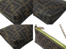 Load image into Gallery viewer, FENDI フェンディ アクセサリーポーチ ワンショルダーバッグ 8BR592 ズッカ柄 ブラウン ゴールド金具 美品 中古 4b002836