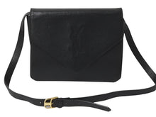 Load image into Gallery viewer, YVES SAINT LAURENT イヴサンローラン ショルダーバッグ YSL カサンドラロゴ レザー ブラック ゴールド金具 美品 中古 4b002852