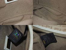 Load image into Gallery viewer, FENDI フェンディ ワンショルダーバッグ ズッキーノ イタリア製 8BR466 キャンバス レザー ベージュ 美品 中古 4b002859