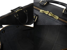 Load image into Gallery viewer, LOUIS VUITTON ルイヴィトン キーポル45 ボストンバッグ M42972 エピレザー ブラック ゴールド金具 美品 中古 4b002871