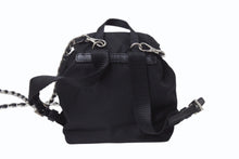 Load image into Gallery viewer, 極美品 PRADA プラダ リナイロンミニチェーンショルダーバッグ リュック型 BZ0029 ナイロン レザー ブラック 中古 4b002892