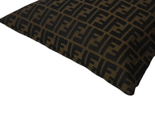 Load image into Gallery viewer, FENDI フェンディ ハンドバッグ 巾着 ヴィンテージ キャンバス カーキ ズッカ柄 メタルハンドル ゴールド金具 美品 中古 4b002899