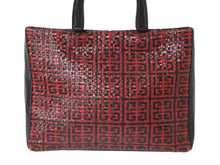 Load image into Gallery viewer, Givenchy ジバンシー 編みこみ ロゴ ハンドバッグ ゴートレザー プラスチック シルバー金具 手持ち 鞄 ブラック レッド 美品 中古 4b002902