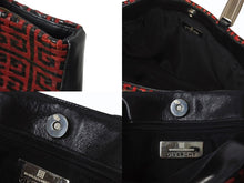 Load image into Gallery viewer, Givenchy ジバンシー 編みこみ ロゴ ハンドバッグ ゴートレザー プラスチック シルバー金具 手持ち 鞄 ブラック レッド 美品 中古 4b002902