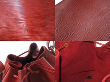 Load image into Gallery viewer, LOUIS VUITTON ルイヴィトン エピ ノエ 巾着ショルダーバッグ M44007 カスティリアンレッド レザー ゴールド金具 美品 中古 4b002903