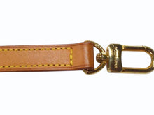 Load image into Gallery viewer, LOUIS VUITTON ルイヴィトン ショルダーストラップ バッグ ヌメ革 ブラウン ゴールド金具 ミニスピーディ用 美品 中古 4b002911