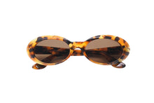Load image into Gallery viewer, GUCCI グッチ サングラス アイウェア GG2413/N/S D19 サイズ52◻︎19 135 ブラウン 鼈甲カラー 美品 中古 4b002924