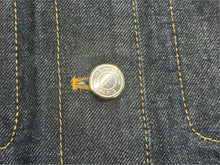 Load image into Gallery viewer, 新品同様 HERMES エルメス 20SS コットン デニムジャケット セリエボタン 06-7201 ネイビー サイズ34 中古 4b002937